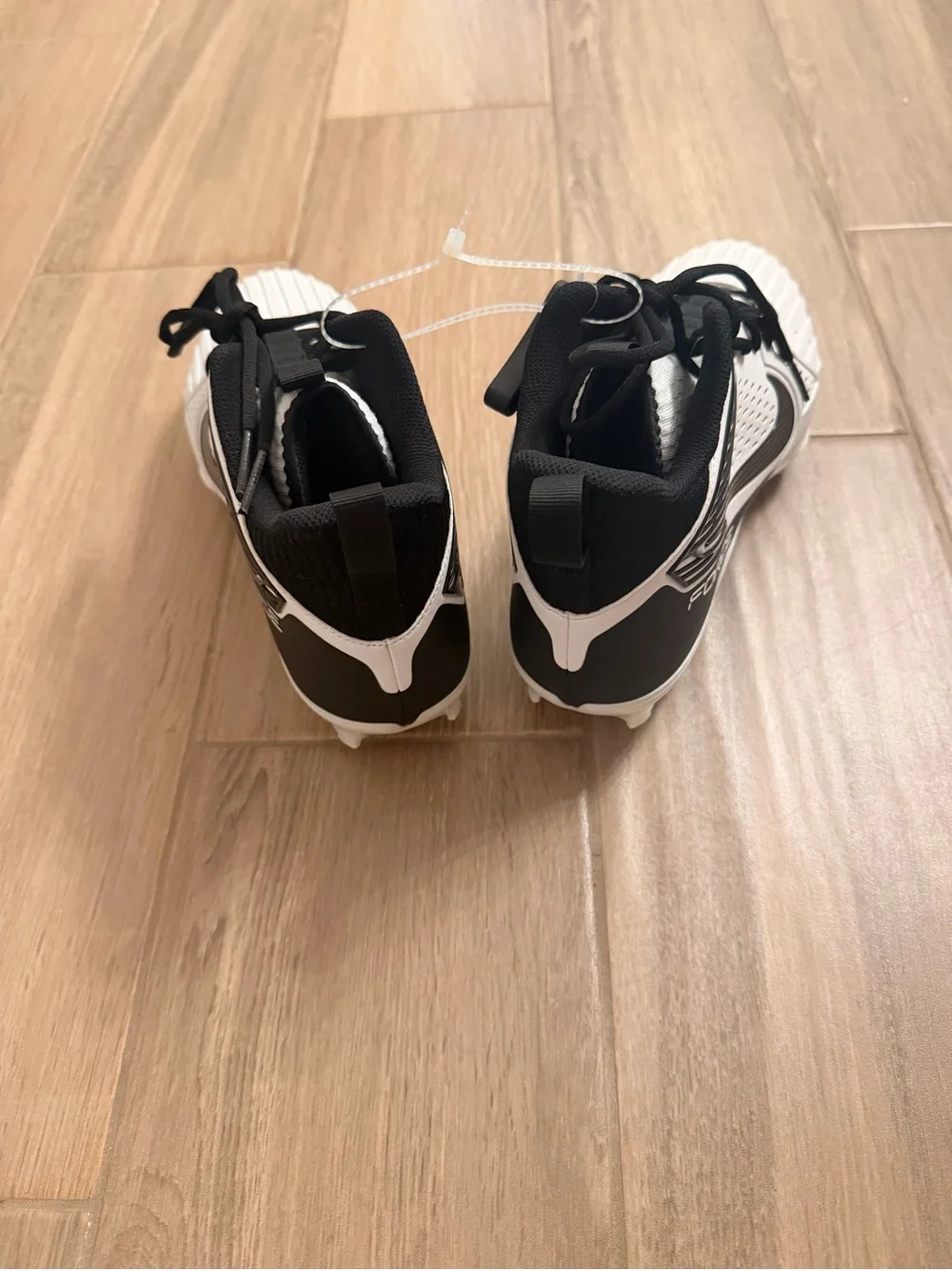Nike Men’s Force Savage Pro Football Cleats Size 11.5